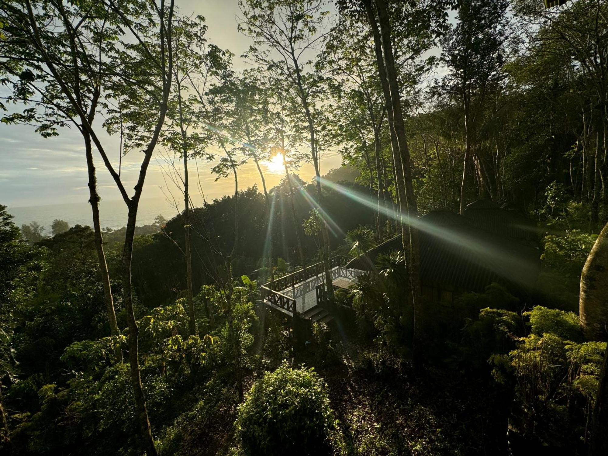 Drifters Anchor Hotel Ban Map Khangkhao ภายนอก รูปภาพ