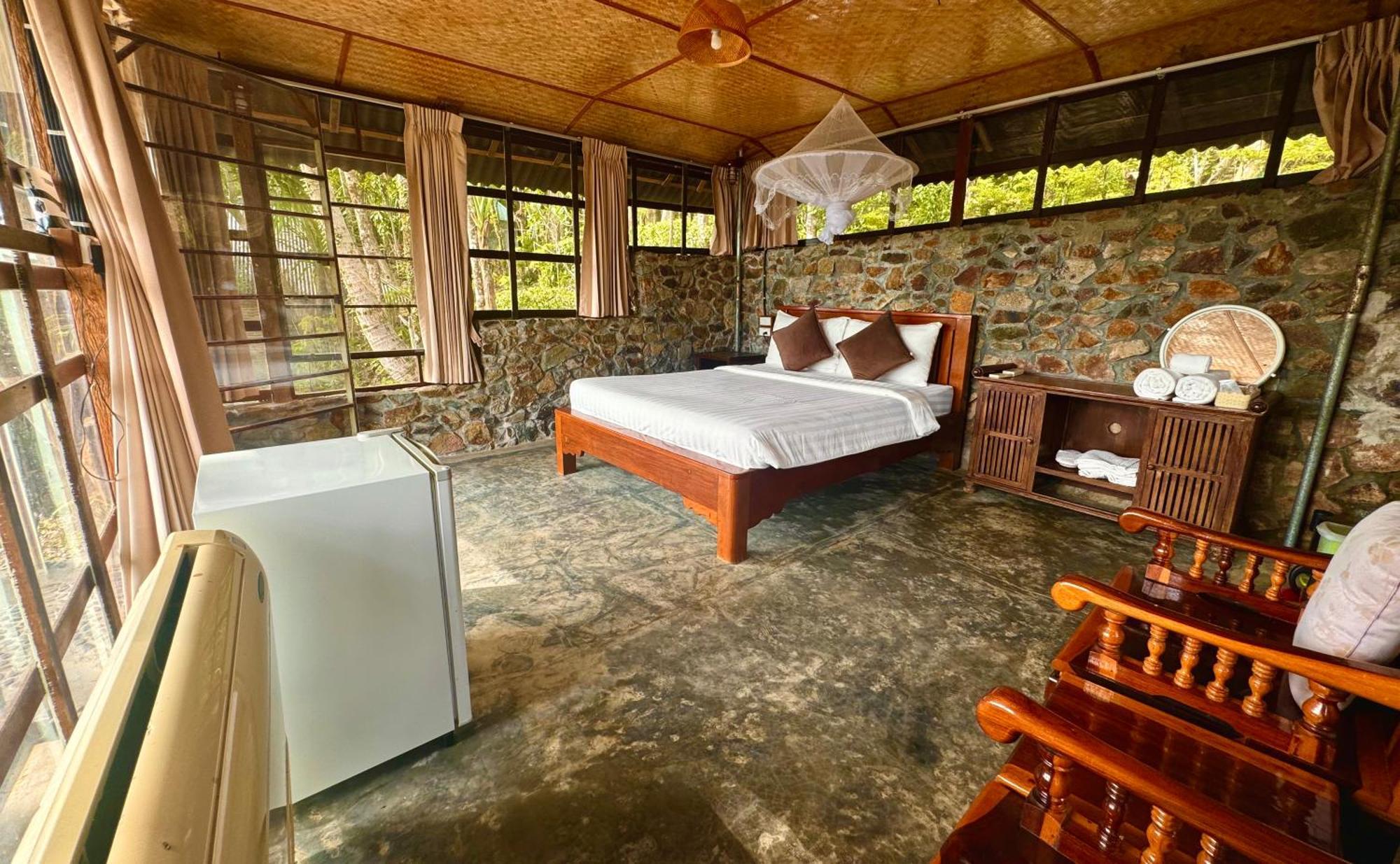 Drifters Anchor Hotel Ban Map Khangkhao ภายนอก รูปภาพ