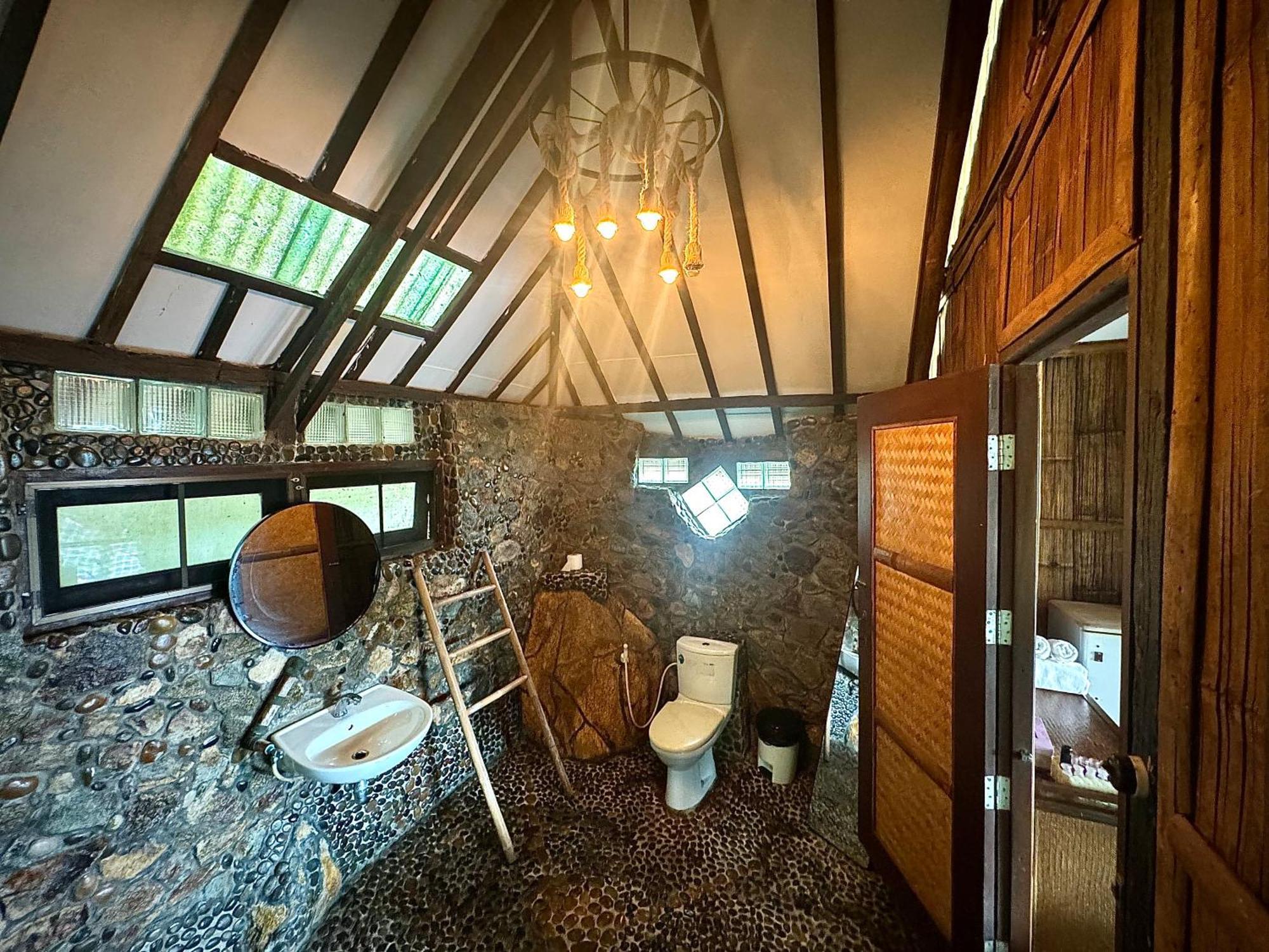Drifters Anchor Hotel Ban Map Khangkhao ภายนอก รูปภาพ