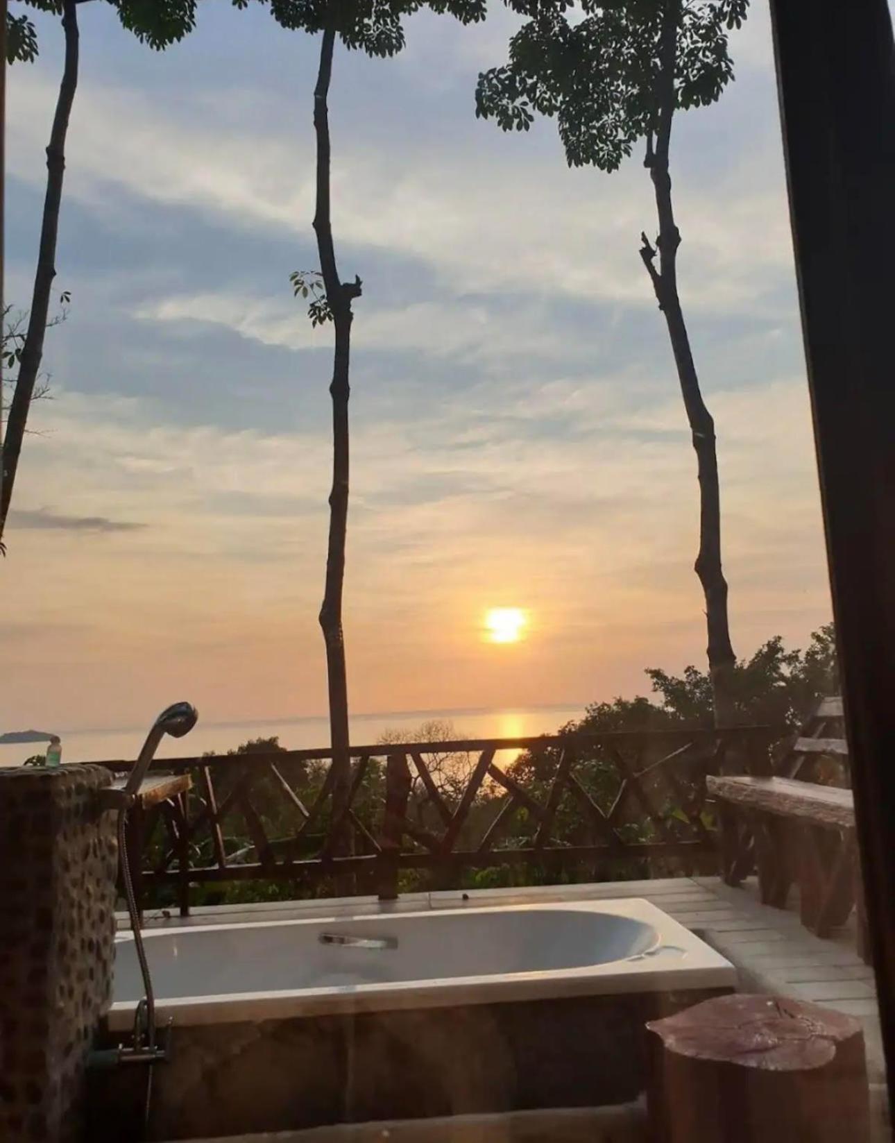 Drifters Anchor Hotel Ban Map Khangkhao ภายนอก รูปภาพ